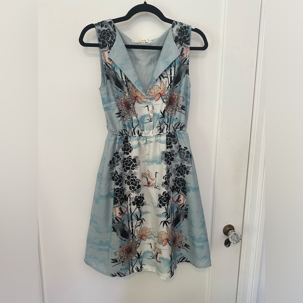 Uttam Boutique floral/crane print open collar dress- size 2/4
